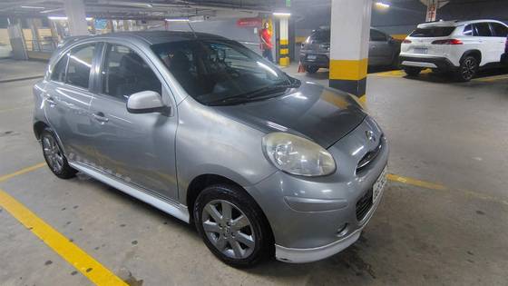 NISSAN MARCH 1.6 SR 16V FLEX 4P MANUAL NISSAN MARCH 1.6 SR 16V FLEX 4P MANUAL